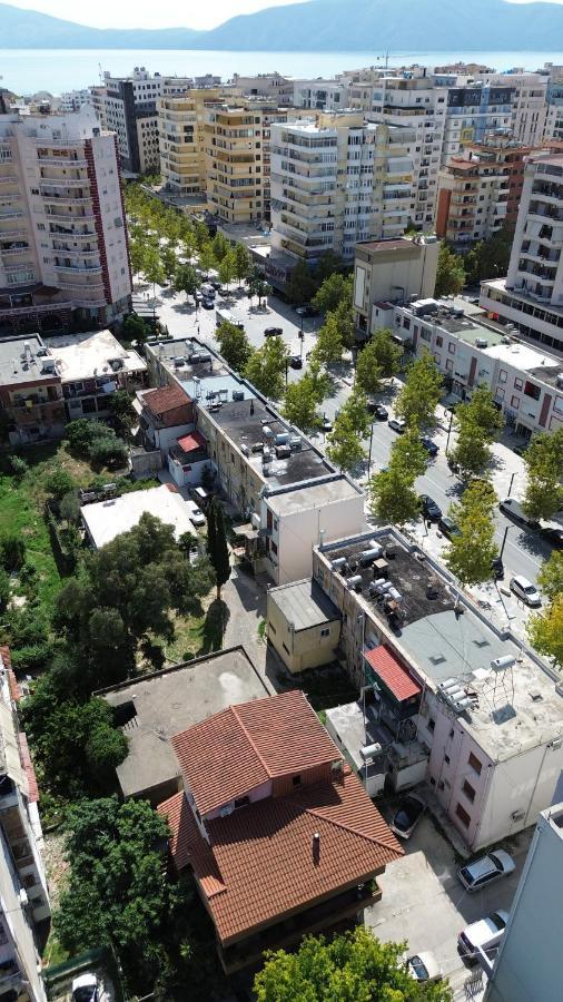 Vlorë 2 Kitarat Bb Bed & Breakfast エクステリア 写真