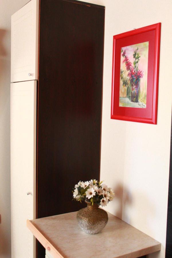 Vlorë 2 Kitarat Bb Bed & Breakfast エクステリア 写真